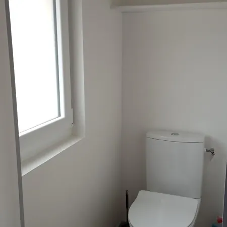 Petite Maison Avec Jardin Landrévarzec
