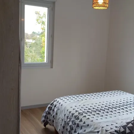 Petite Maison Avec Jardin * Landrévarzec